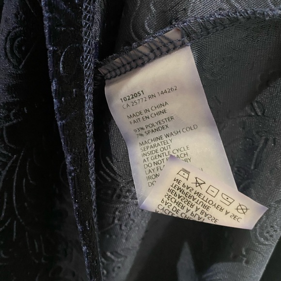 Devoted Luxury Apparel printed velvet dress - Picture 5 of 5